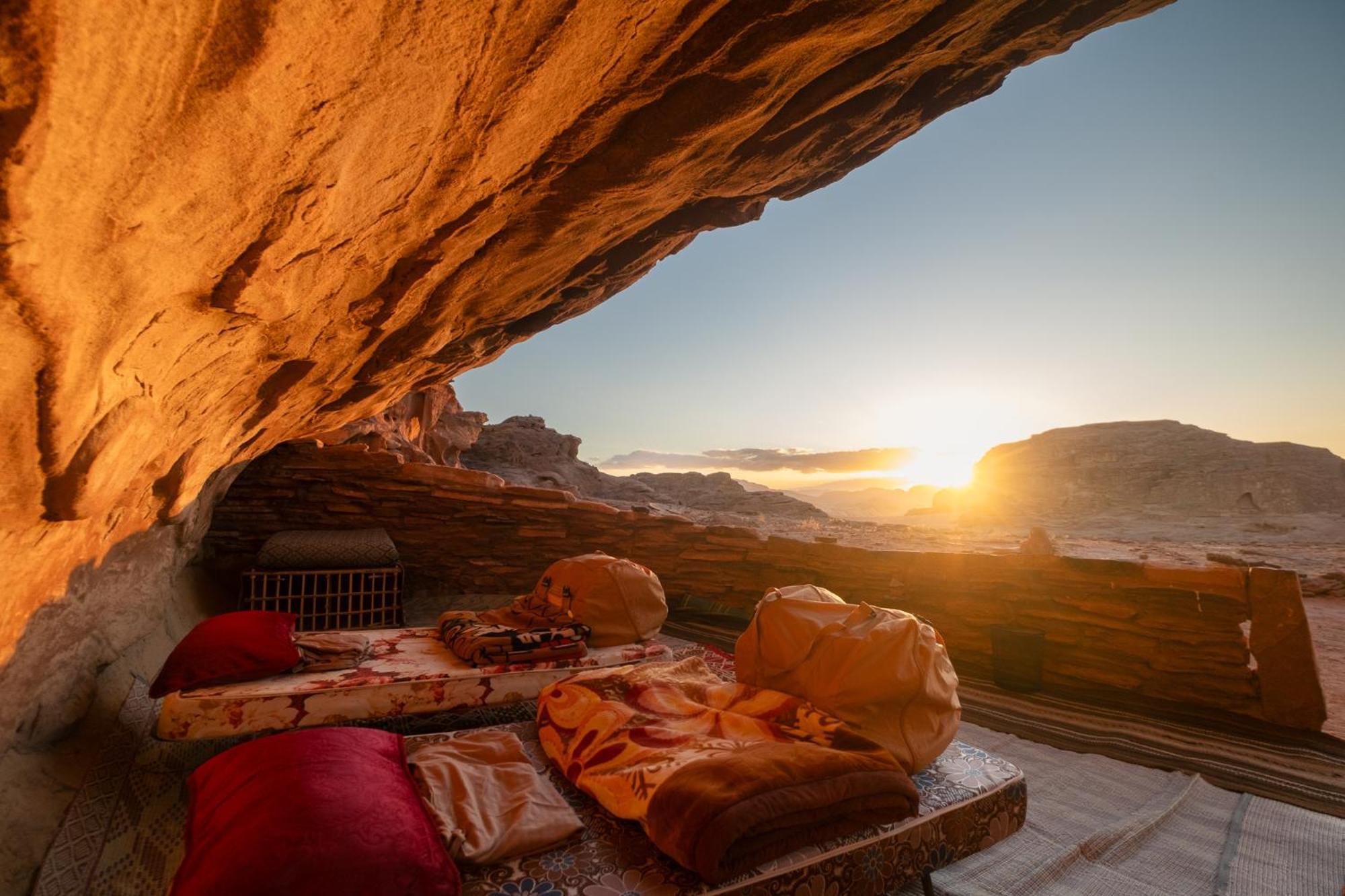 Wadi Rum Cave Camping Esterno foto