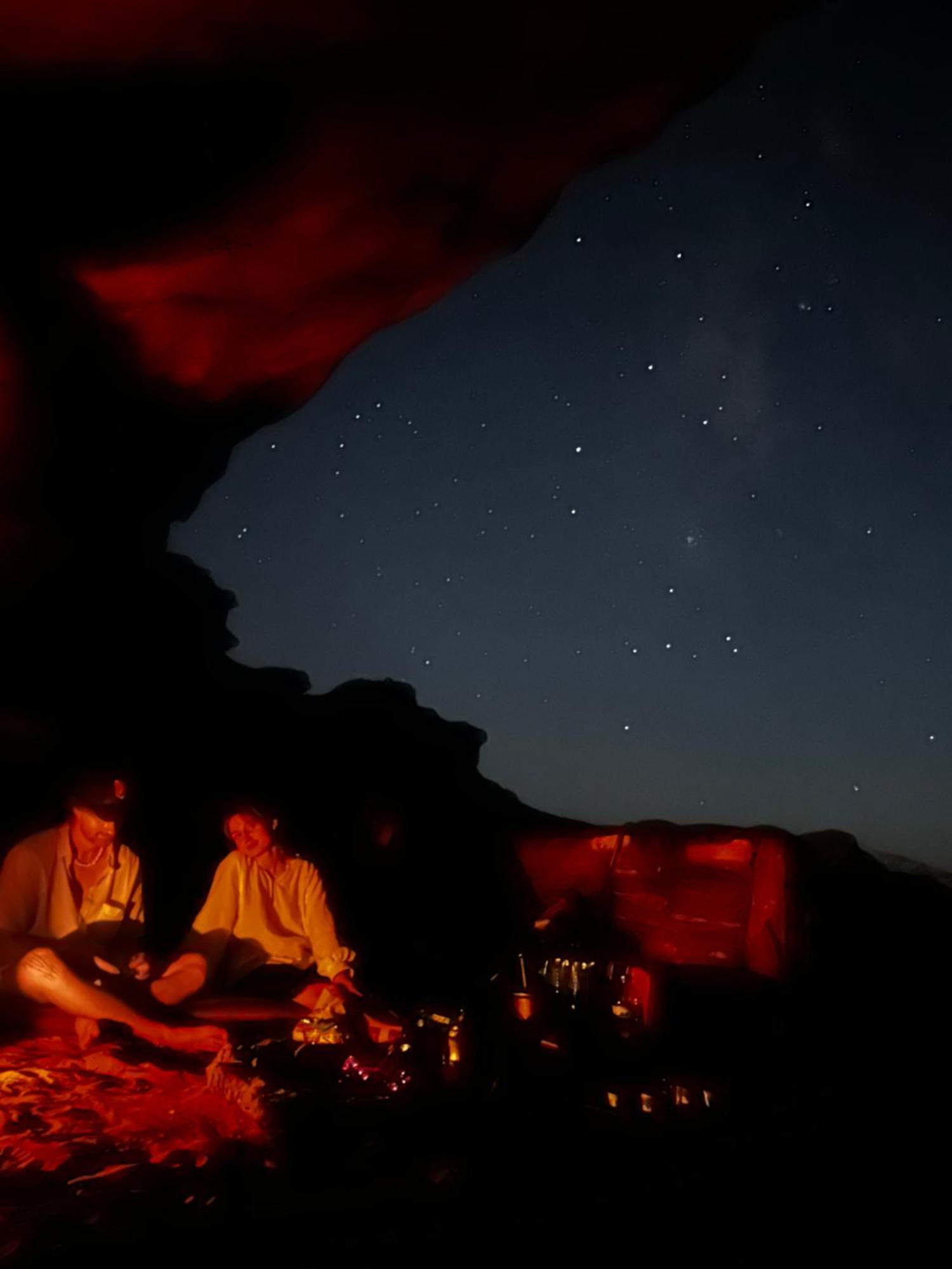Wadi Rum Cave Camping Esterno foto