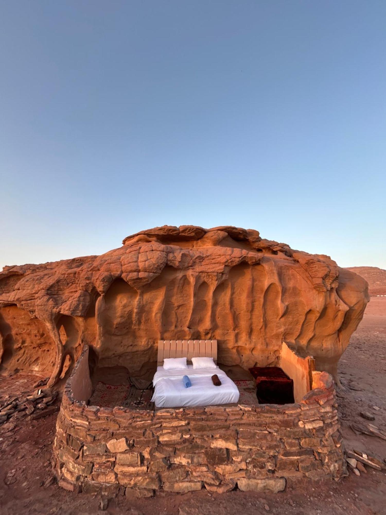Wadi Rum Cave Camping Esterno foto